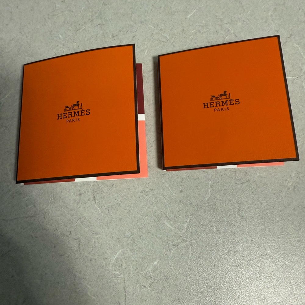 BNW Hermes Rouge Brilliant Silky Lipstick Shine 4-Shade Sample Card, set of 2